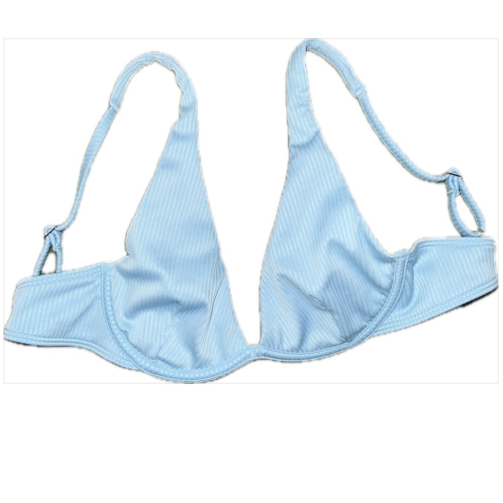 NWOT 💧 HOLLISTER Women’s Swim Bikini Top; Size X-Small